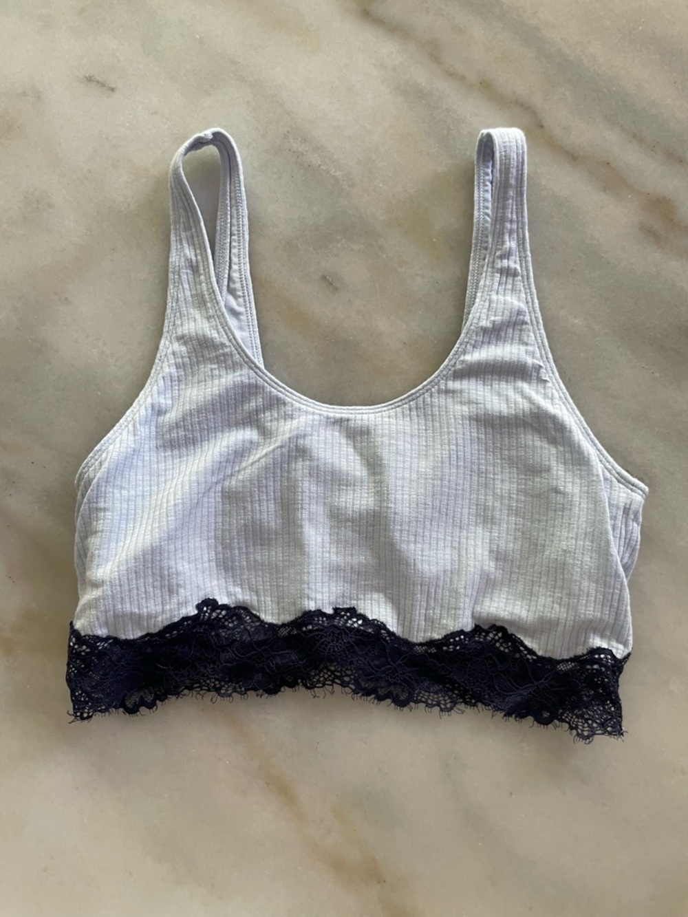 NWT arie Women’s Lace-Trim Ribbed Bralette - White with Navy Lace size S